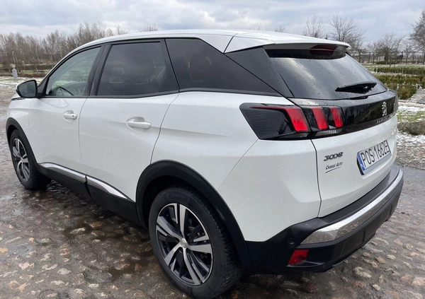 Peugeot 3008 cena 76500 przebieg: 107000, rok produkcji 2017 z Miechów małe 562